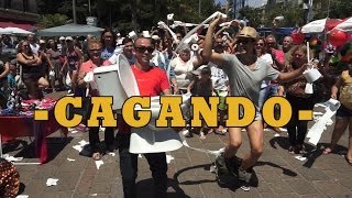 Cagando. Parodia de "Bailando"