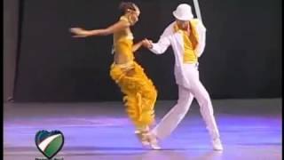 Bailarines de salsa