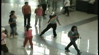 Michael Jackson Tribute Flash Mob - Bucharest, Rumania