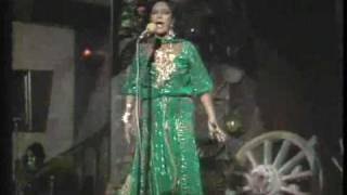 Lola Flores cantando "Pena, penita, pena".