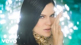 Jessie J con 2 Chainz  - Burnin' Up 