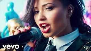 Demi Lovato con Cher Lloyd - Really Don't Care