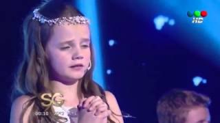 Amira Willighagen - "Ave Maria"