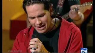 Malú y  David Demaria  -  Enamorada