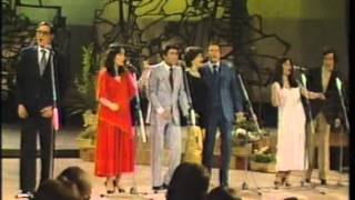 Chino Urquidis y las 4 Brujas. Medley música chilena