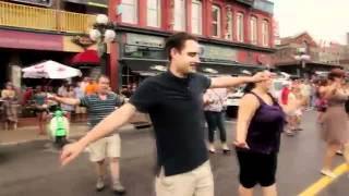 Bailando Zorba el griego en Toronto