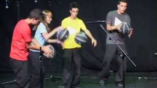 Balones. Los hijos del ritmo