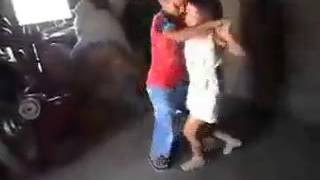 Niños bailando carranga