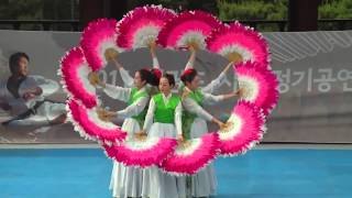 Baile con abanicos. Corea