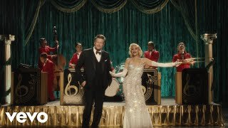 You make it fee like Christmas. Gwen Stefani ft Blake Shelton