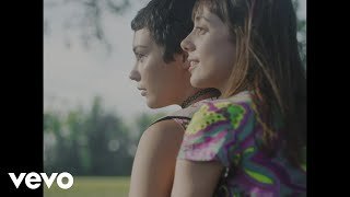 Mujer contra mujer. Javiera Mena