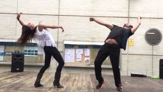 Sevillanas de Andrea y Sergio